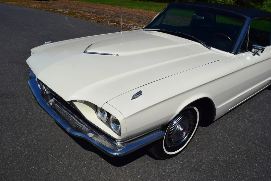 1966 Ford Thunderbird 4th Gen - Image 27 of 31