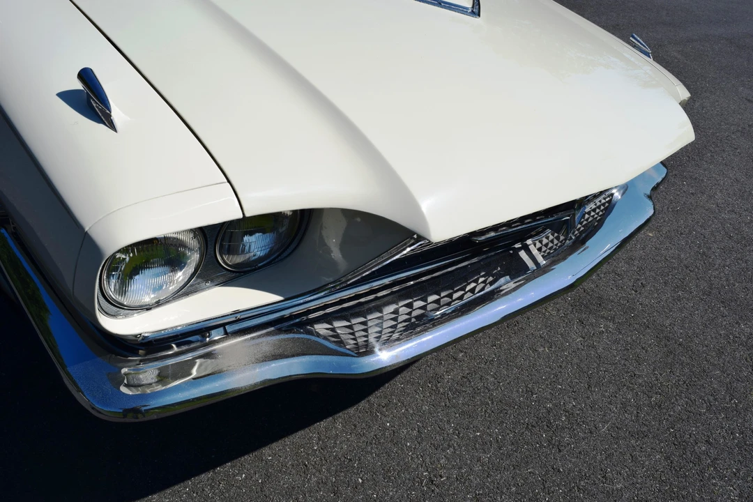 1966 Ford Thunderbird 4th Gen - Image 28 of 31
