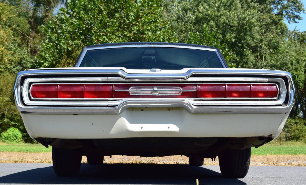 1966 Ford Thunderbird 4th Gen - Image 22 of 31