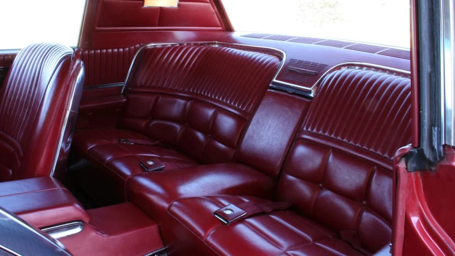 1966 Ford Thunderbird 4th Gen - Image 6 of 12
