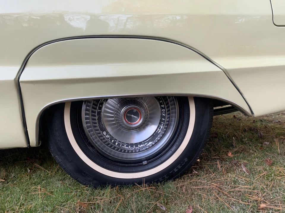 1966 Ford Thunderbird 4th Gen - Image 21 of 31