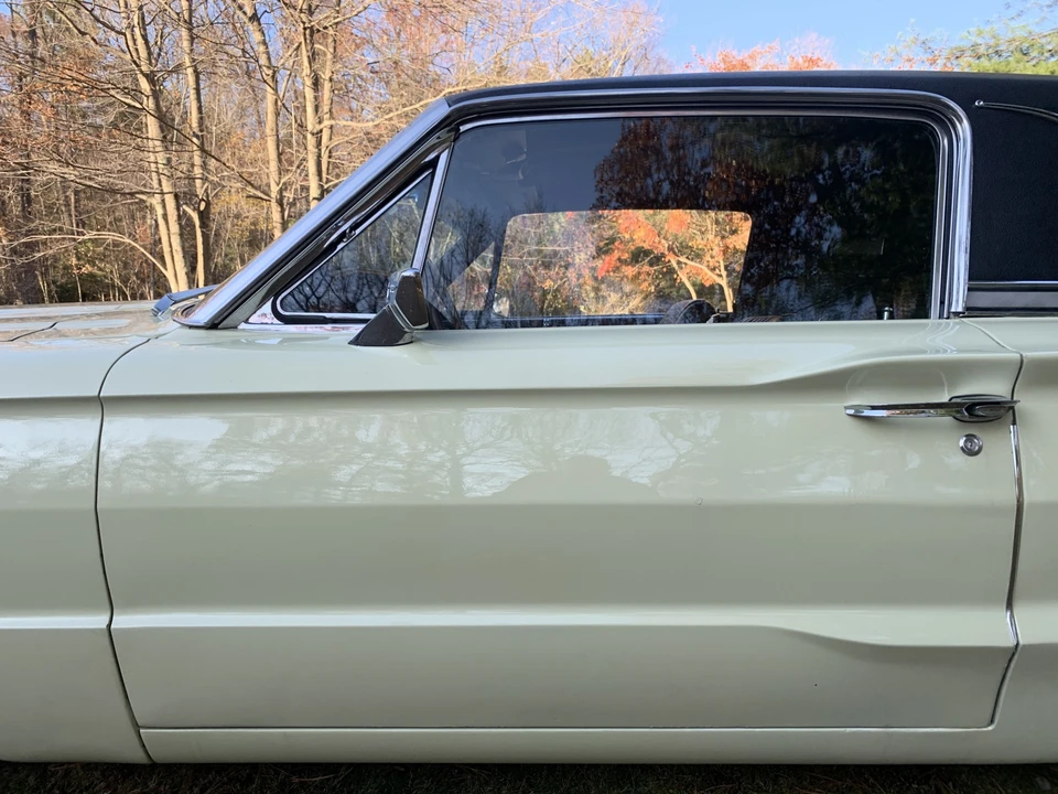 1966 Ford Thunderbird 4th Gen - Image 17 of 31