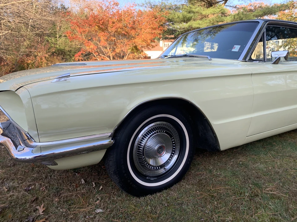 1966 Ford Thunderbird 4th Gen - Image 14 of 31