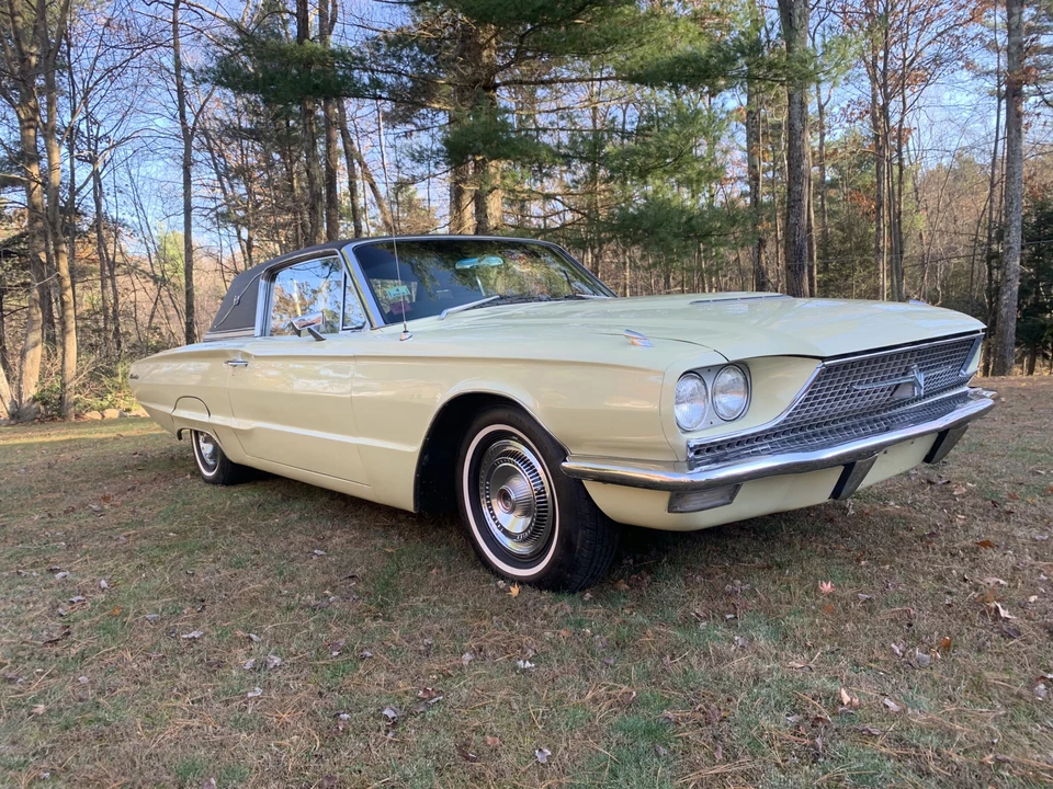 1966 Ford Thunderbird 4th Gen - Image 2 of 31