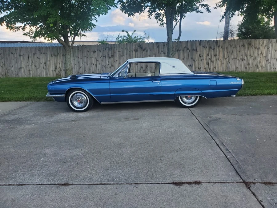 1966 Ford Thunderbird 4th Gen - Image 2 of 8