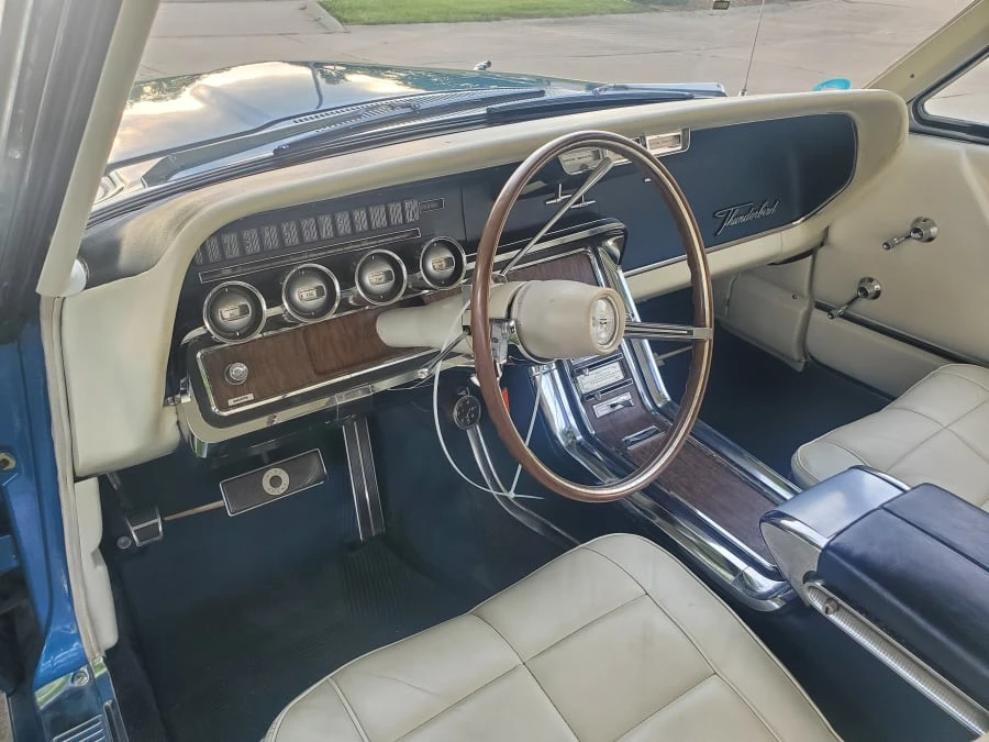 1966 Ford Thunderbird 4th Gen - Image 4 of 8