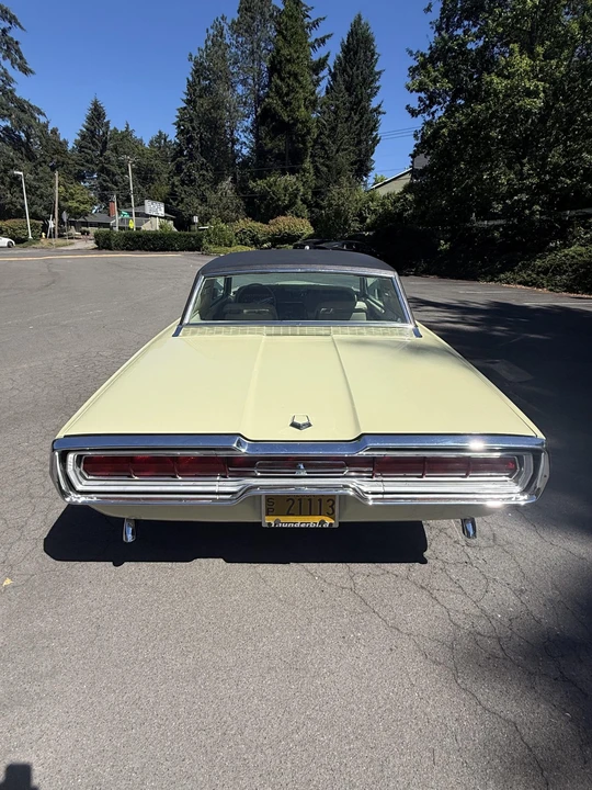 1966 Ford Thunderbird 4th Gen - Image 21 of 31