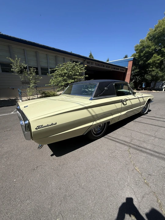 1966 Ford Thunderbird 4th Gen - Image 14 of 31