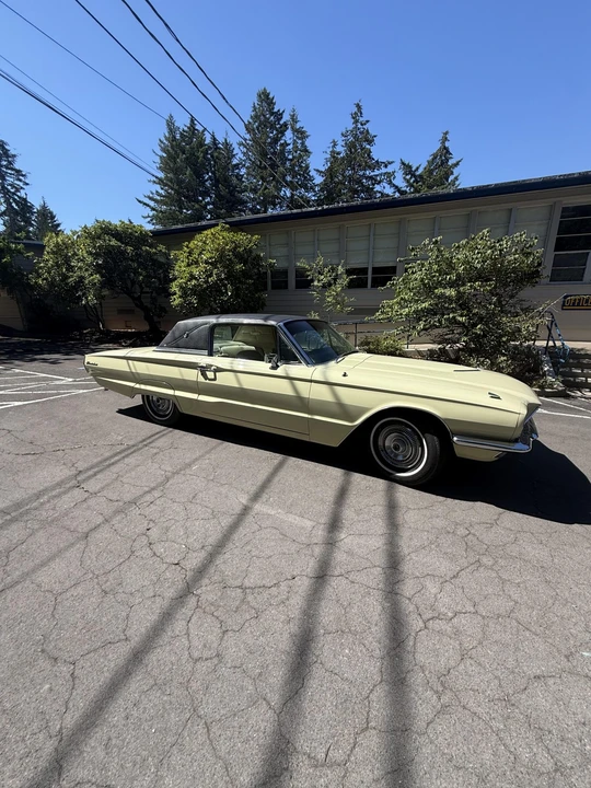 1966 Ford Thunderbird 4th Gen - Image 17 of 31