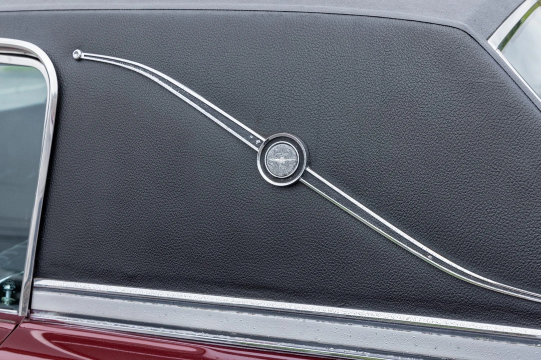 1966 Ford Thunderbird 4th Gen - Image 19 of 31