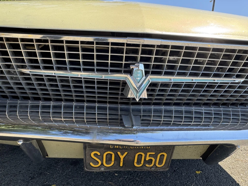 1966 Ford Thunderbird 4th Gen - Image 26 of 31