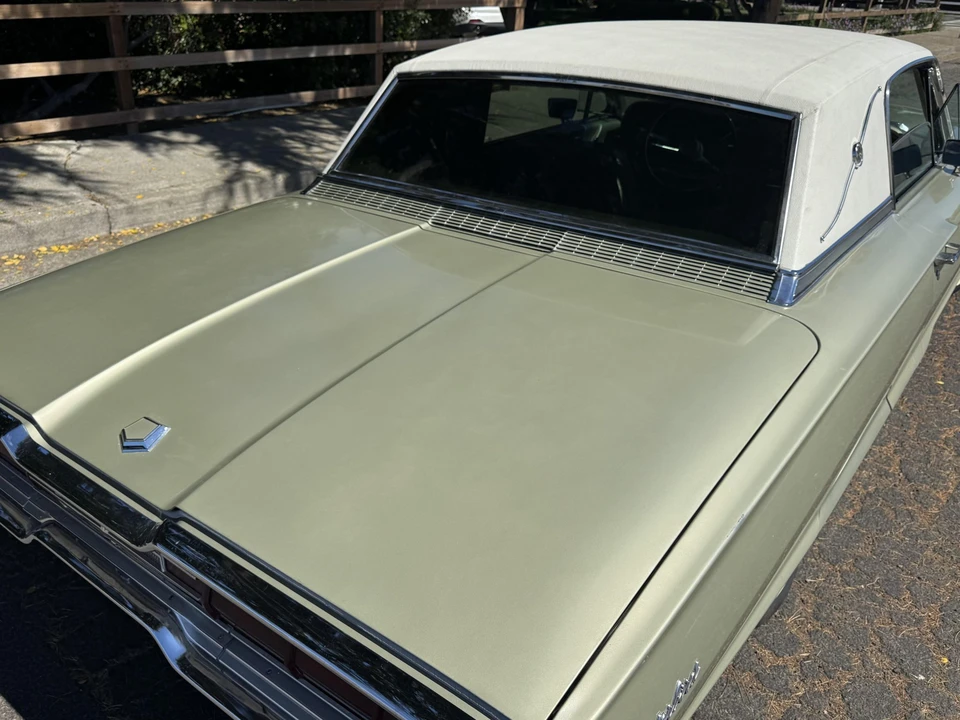 1966 Ford Thunderbird 4th Gen - Image 21 of 31