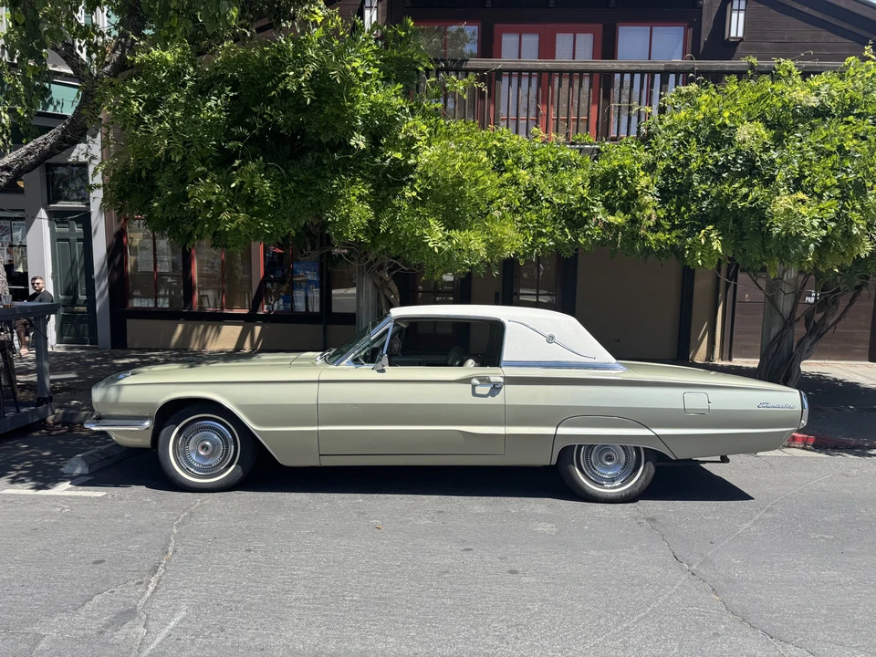 1966 Ford Thunderbird 4th Gen - Image 5 of 31
