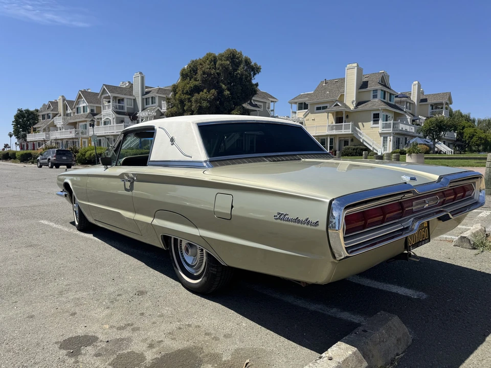 1966 Ford Thunderbird 4th Gen - Image 6 of 31