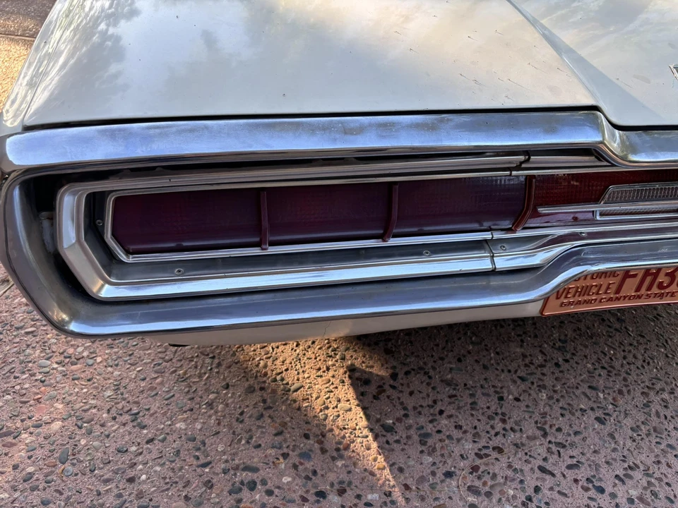 1966 Ford Thunderbird 4th Gen - Image 17 of 31