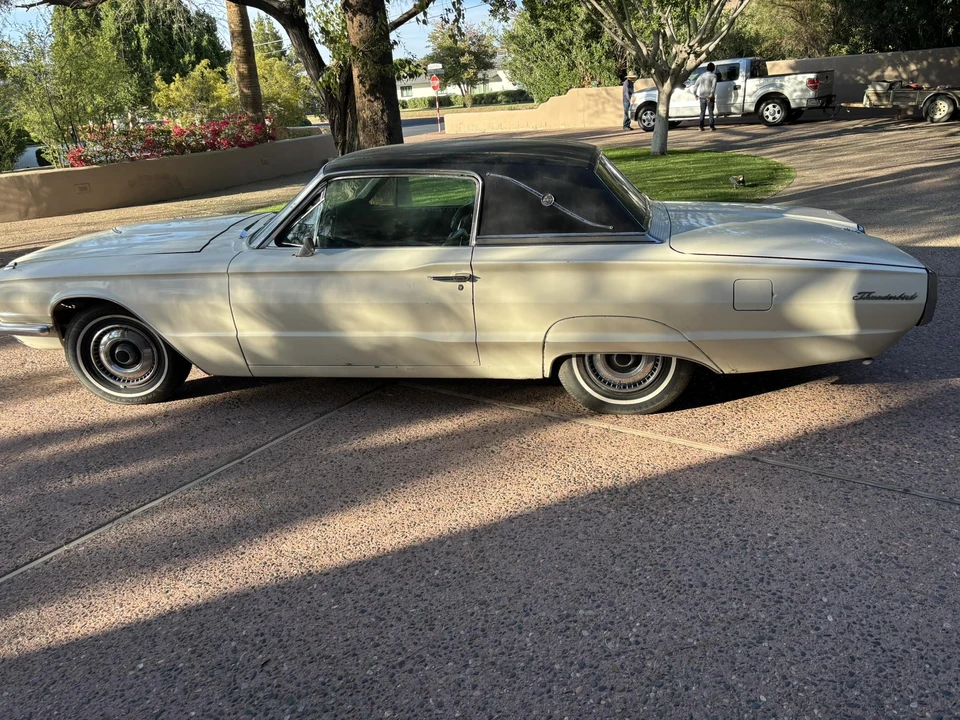1966 Ford Thunderbird 4th Gen - Image 8 of 31