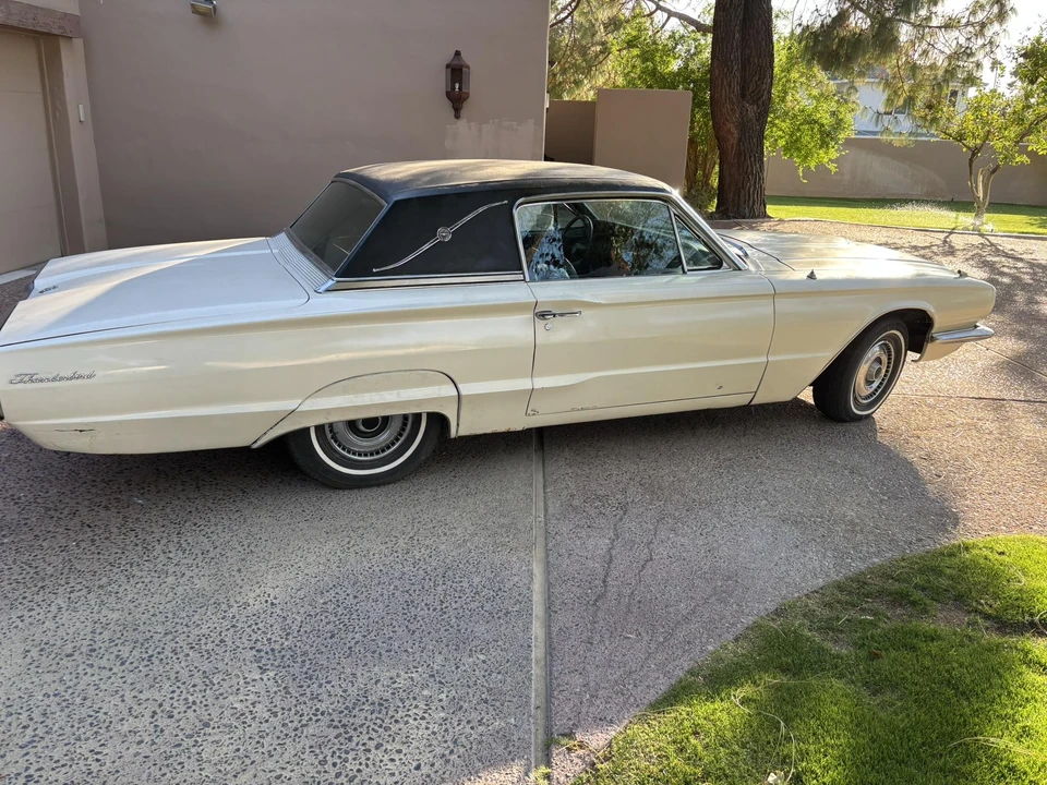 1966 Ford Thunderbird 4th Gen - Image 4 of 31