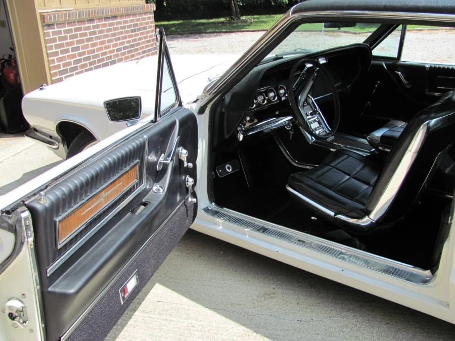 1966 Ford Thunderbird 4th Gen - Image 4 of 6