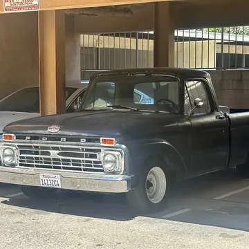 1966 Ford F-100 Short Bed