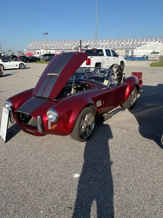 1966 Ford GT40 - Image 2 of 10