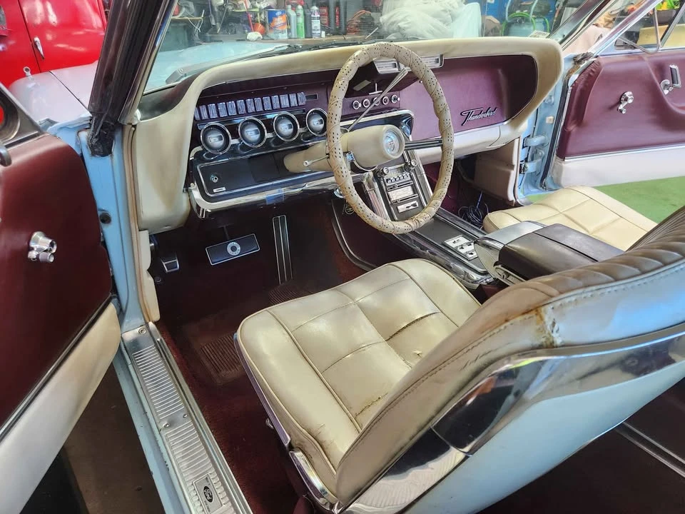 1966 Ford Thunderbird 4th Gen - Image 3 of 5