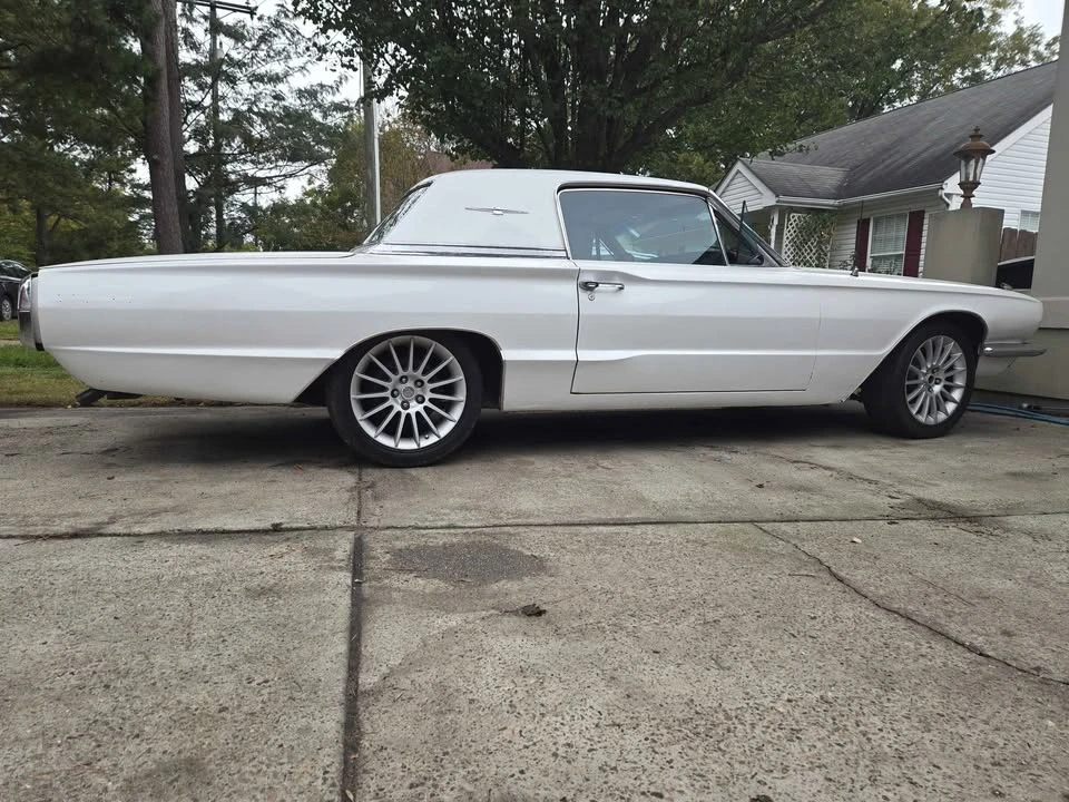 1966 Ford Thunderbird 3rd Gen - Image 7 of 11