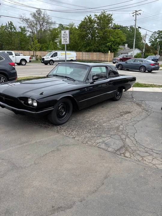 1966 Ford Thunderbird 4th Gen - Image 4 of 8