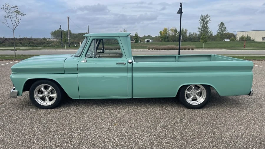 1966 GMC C/K 1st Gen - Image 16 of 17