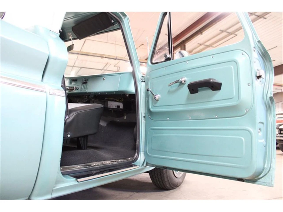 1966 GMC C/K 1st Gen - Image 19 of 31