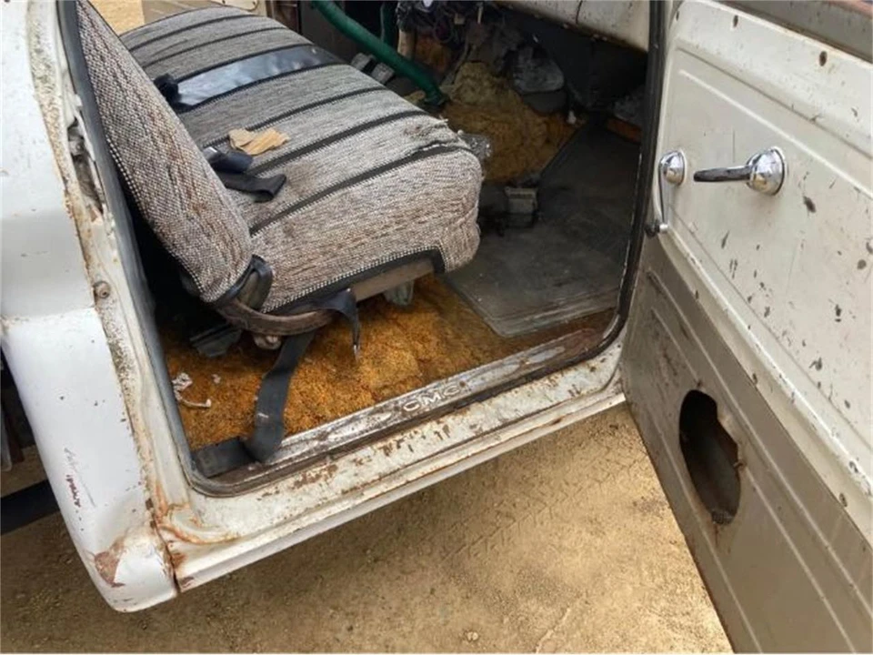 1966 GMC C/K 1st Gen - Image 12 of 15