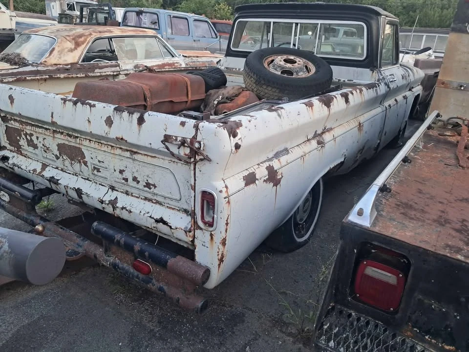 1966 GMC C/K 1st Gen - Image 4 of 10