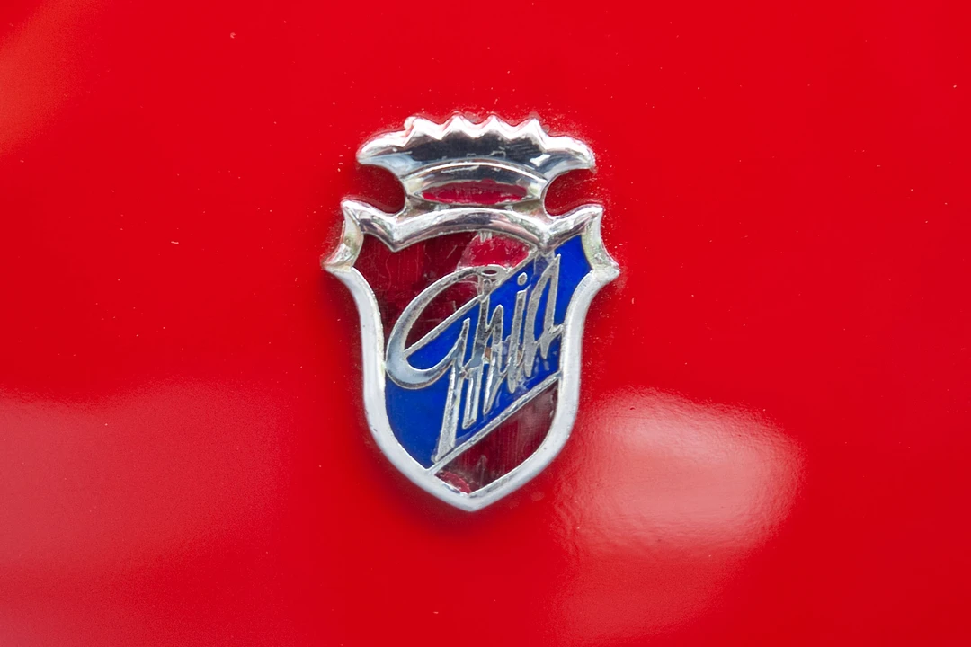 1966 Dual-Ghia - Image 4 of 11