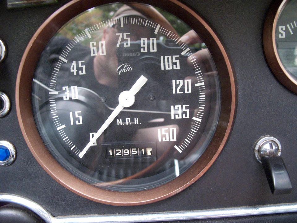 1966 Dual-Ghia - Image 10 of 11