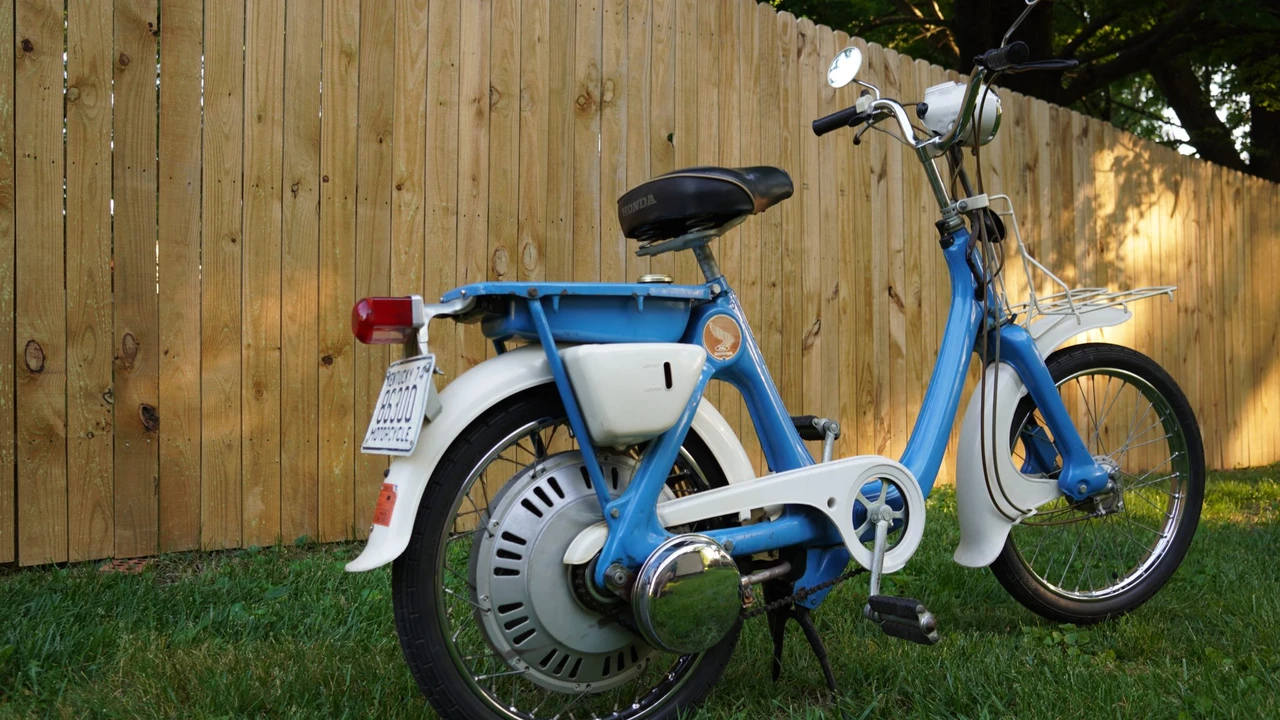 1966 Honda Mopeds - Image 6 of 31