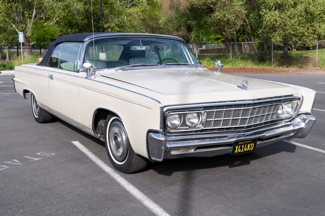 1966 Chrysler Imperial 2nd Gen - Image 11 of 31