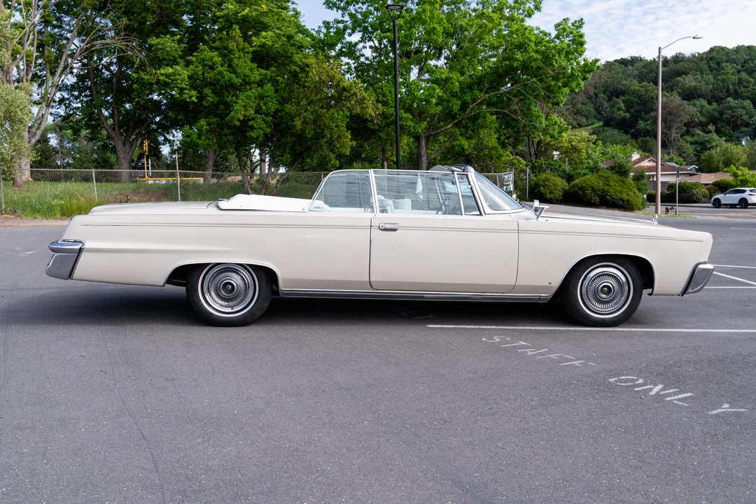 1966 Chrysler Imperial 2nd Gen - Image 10 of 31