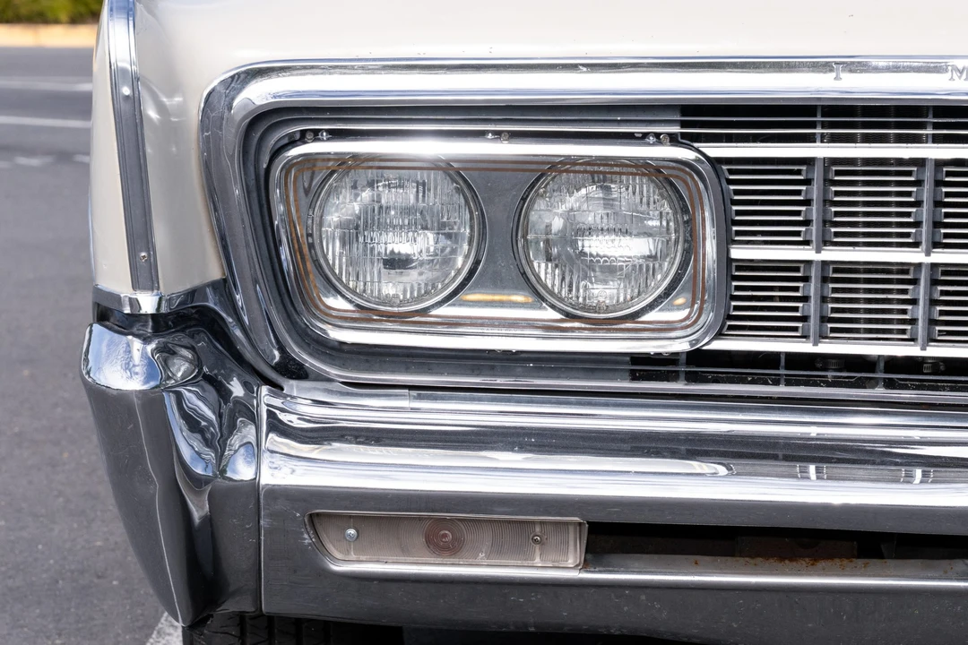 1966 Chrysler Imperial 2nd Gen - Image 24 of 31