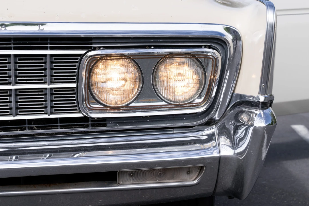1966 Chrysler Imperial 2nd Gen - Image 30 of 31