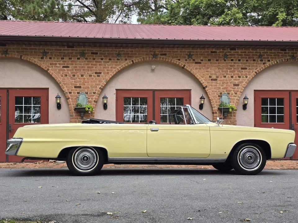 1966 Chrysler Imperial 2nd Gen - Image 19 of 31