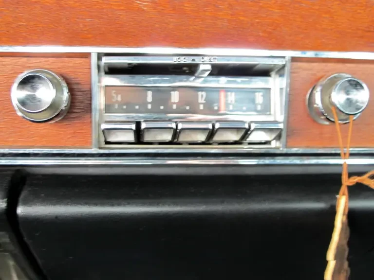 1966 Imperial Crown - Image 12 of 18