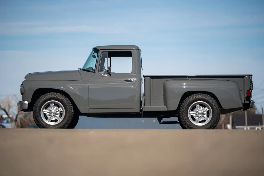 1966 International - Image 2 of 31
