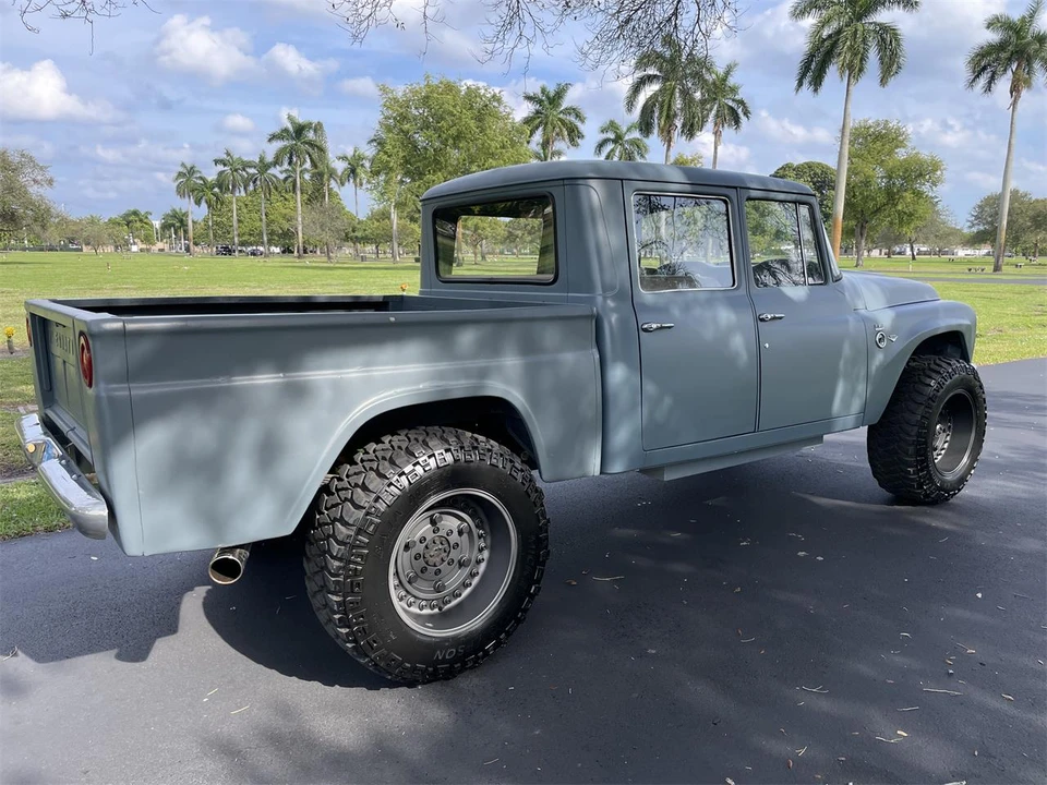1966 International Harvester Loadstar - Image 6 of 24