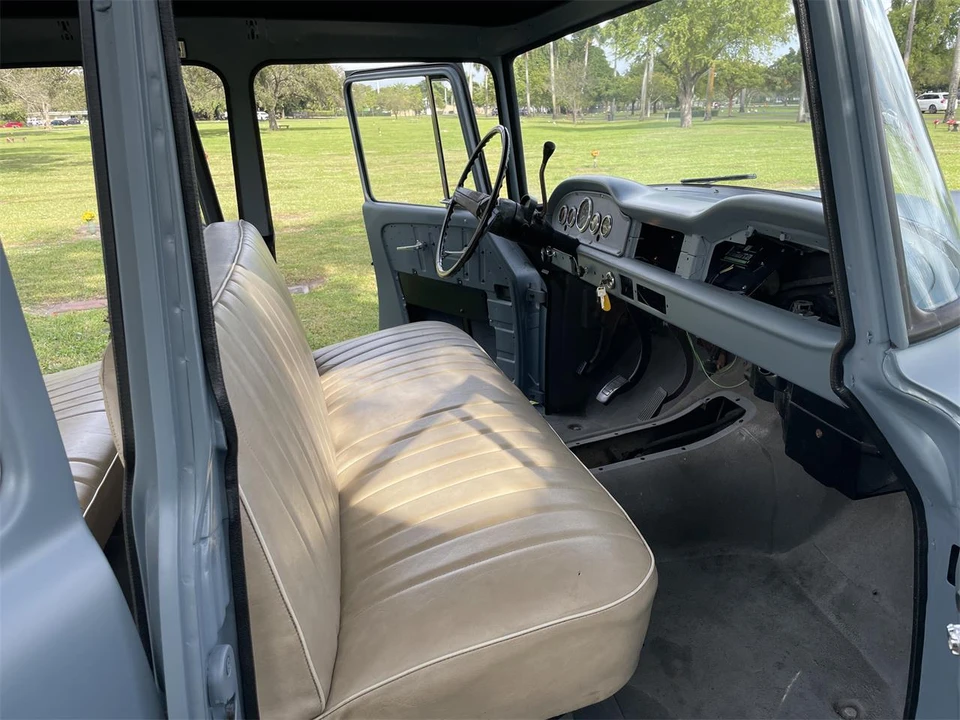 1966 International Harvester Loadstar - Image 13 of 24