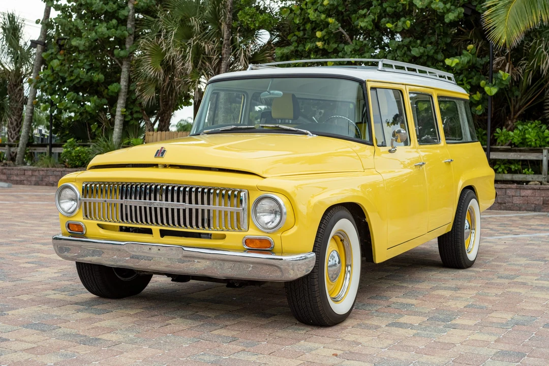 1966 International Harvester Travelall - Image 2 of 31