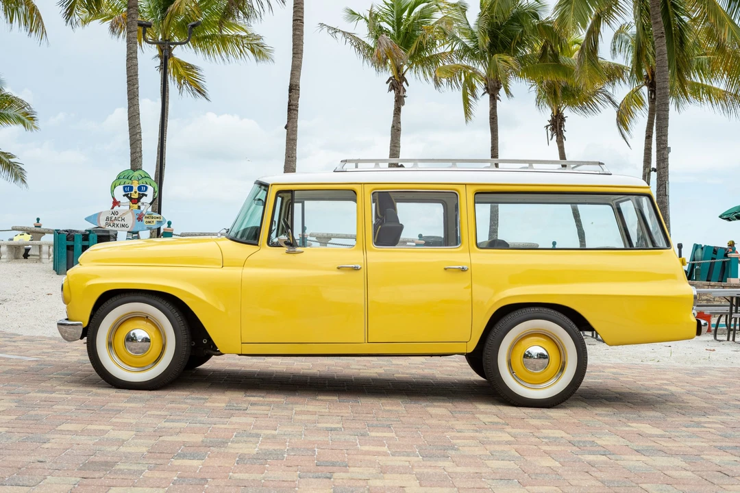 1966 International Harvester Travelall - Image 3 of 31