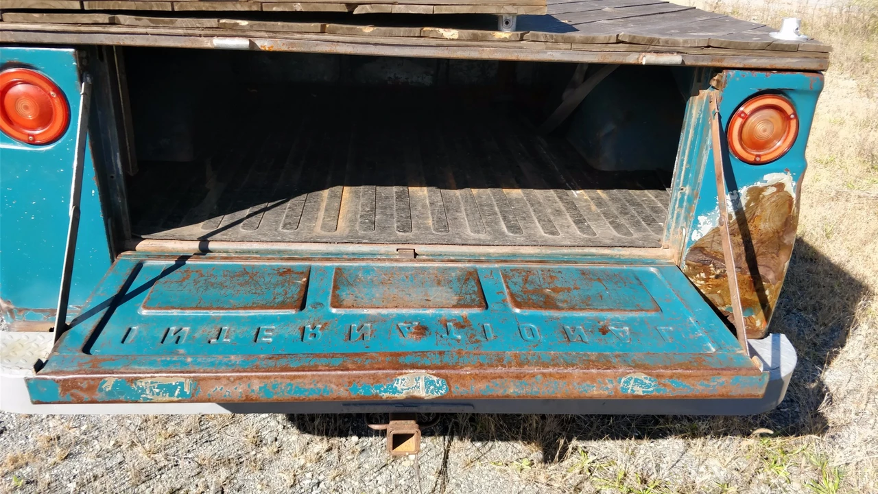 1966 International Harvester Pickup - Image 23 of 31