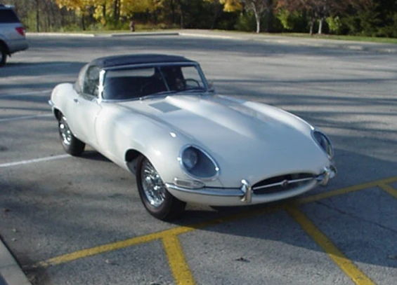1966 Jaguar E-Type Series 1 - Image 2 of 5