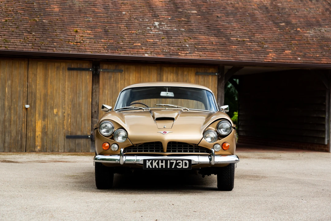1966 Jensen - Image 13 of 31