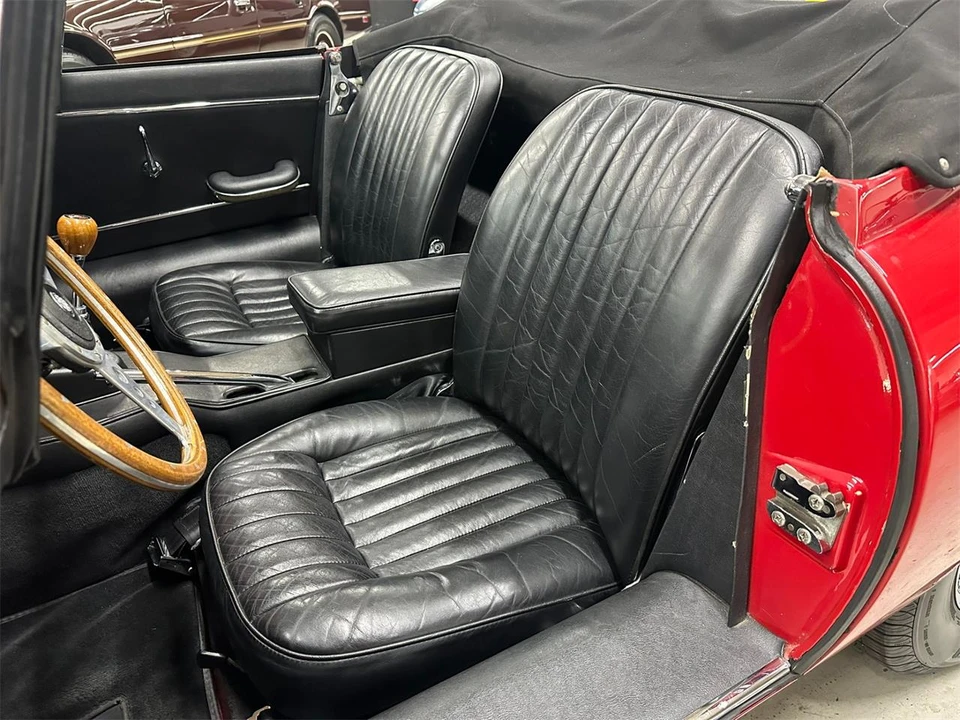 1966 Jaguar E-Type Series 1 - Image 29 of 31
