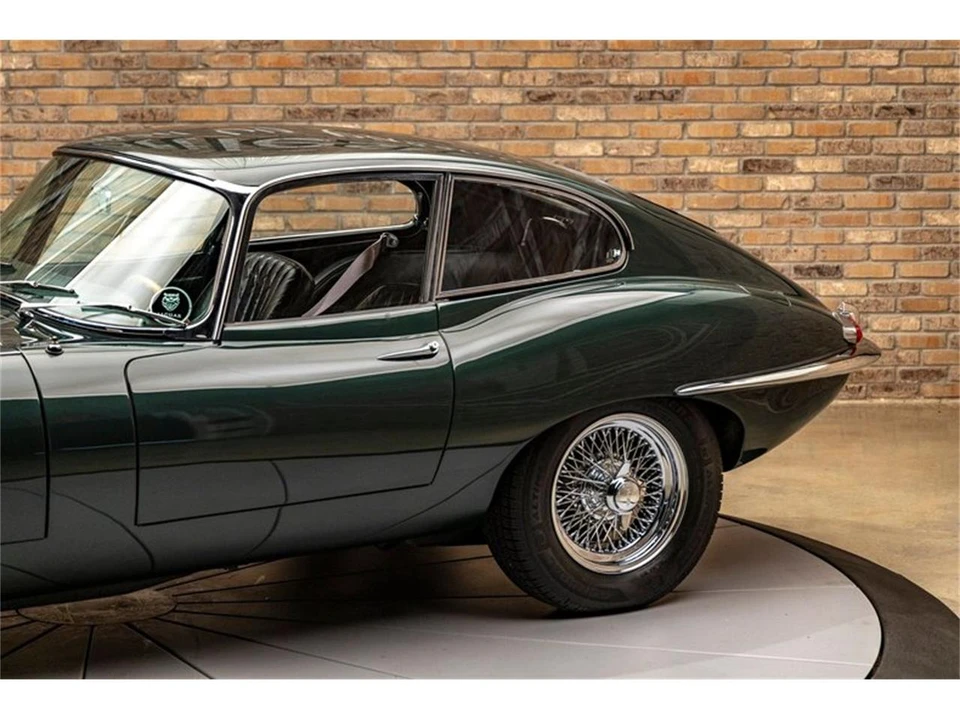 1966 Jaguar E-Type Series 1 - Image 10 of 31